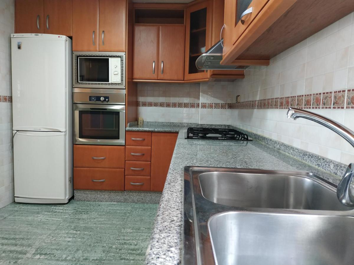 Apartamentos Deluxe San Julian 托雷维耶哈 外观 照片