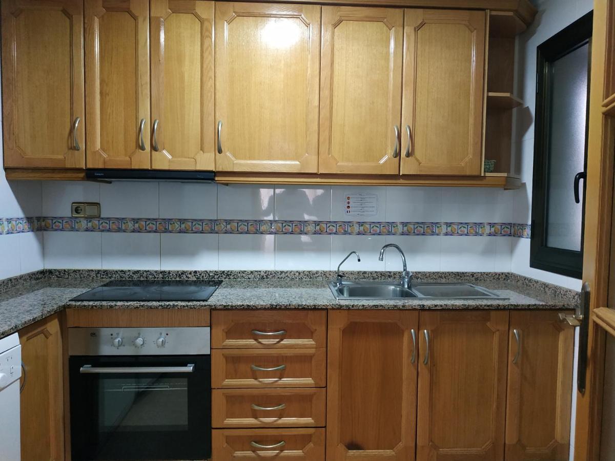 Apartamentos Deluxe San Julian 托雷维耶哈 外观 照片
