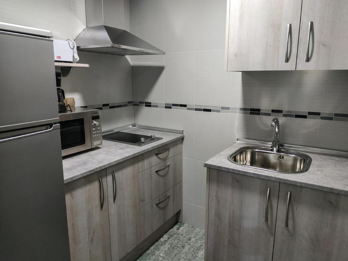 Apartamentos Deluxe San Julian 托雷维耶哈 外观 照片
