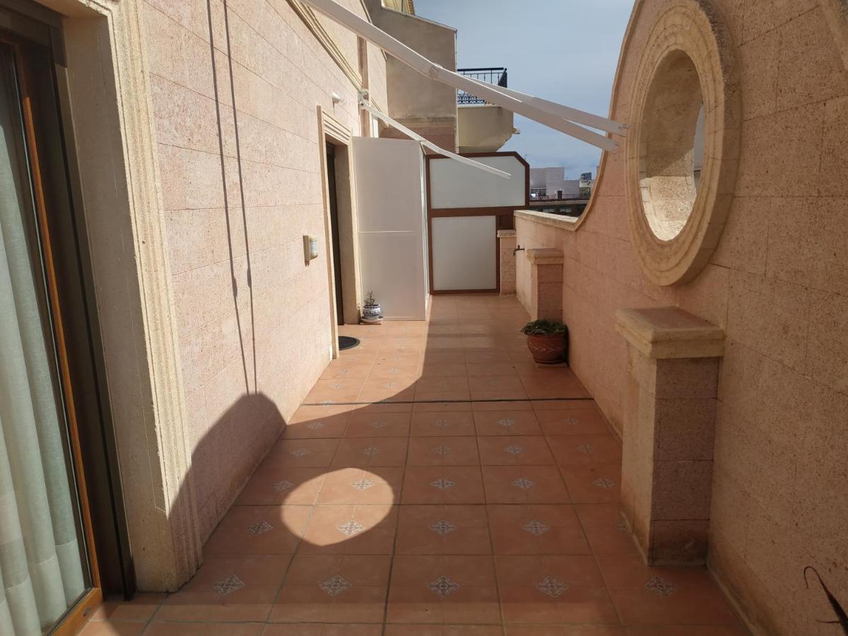Apartamentos Deluxe San Julian 托雷维耶哈 外观 照片