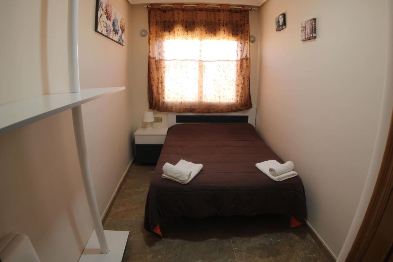 Apartamentos Deluxe San Julian 托雷维耶哈 外观 照片